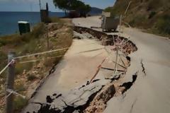 Χίος: Υποχώρησε ο οδικός άξονας Λιλικά - Κώμης