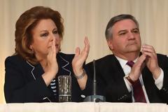 ΛΟΥΚΑ ΚΑΤΣΕΛΗ: ''ΔΕΝ ΠΡΕΠΕΙ ΝΑ ΔΙΣΤΑΣΟΥΜΕ ΝΑ ΣΥΝΕΡΓΑΣΤΟΥΜΕ''