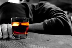 3 στους 5 μαθητές στο νομό Ιωαννίνων πίνουν πολύ αλκοόλ