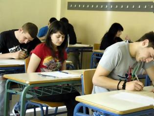 Φωτογραφία για Αγωνία μαθητών και γονέων καθώς οι εξετάσεις συμπίπτουν με τις εκλογές