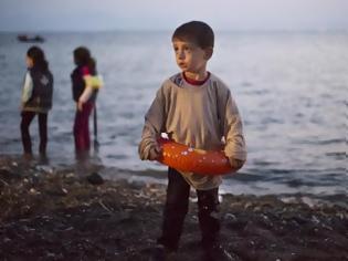 Φωτογραφία για «Καμπανάκι» από την Europol: Αγνοούνται 10.000 προσφυγόπουλα