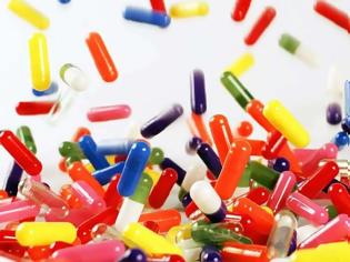 Φωτογραφία για Στη «φάκα» των φαρμακοποιών τα πλαστά φάρμακα! Τι ετοιμάζουν