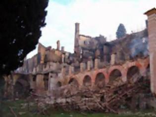 Φωτογραφία για 7954 - Πρόσφατες φωτογραφίες από την αποκατάσταση των ζημιών στο «Λευκό κονάκι» της Ιεράς Μονής Χιλιανδαρίου