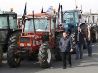 Φωτογραφία για Ο έρωτας στα χρόνια των... μπλόκων! Ποια παρουσιάστρια παντρεύτηκε αγρότη; [photos]