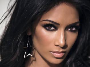 Φωτογραφία για Η Nicole Scherzinger βγήκε έξω με τα μαύρα δερμάτινα... [photo]