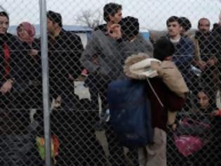 Φωτογραφία για Κομισιόν: Κίνδυνος για ανθρωπιστική κρίση στην Ελλάδα λόγω μεταναστευτικού