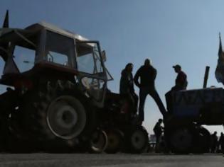 Φωτογραφία για Το τερματίζουν οι αγρότες: Σκληραίνουν τη στάση τους αλλά και τα μπλόκα σε όλη τη Βόρεια Ελλάδα...