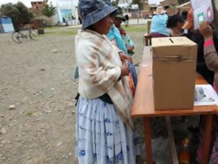 Φωτογραφία για «Δημοψήφισμα-θρίλερ» στη Βολιβία: Ο Μοράλες θα εγκαταλείψει την εξουσία το 2020