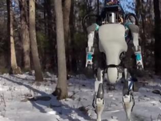Φωτογραφία για Atlas: Το ρομπότ της Google που περπατά στο χιόνι και σηκώνεται όρθιο αν πέσει