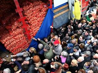 Φωτογραφία για ΣΤΟ 8% ΕΚΤΙΝΑΧΘΗΚΕ Ο ΔΕΙΚΤΗΣ ΦΤΩΧΕΙΑΣ ΤΩΝ ΕΛΛΗΝΩΝ