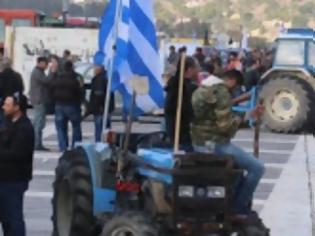 Φωτογραφία για Στις επάλξεις οι αγρότες της Κρήτης- Συνεχίζουν δυναμικά και δεν εγκαταλείπουν τον αγώνα τους...