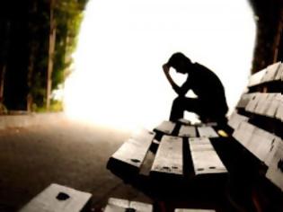 Φωτογραφία για Πάτρα: Σχεδόν καθημερινό φαινόμενο οι απόπειρες αυτοκτονίας - Μετά την κατανάλωση χαπιών από νεαρή, νέο περιστατικό με 20χρονο