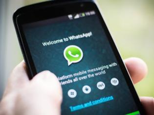 Φωτογραφία για Γιατί το WhatsApp θα εξαφανιστεί από εκατομμύρια κινητά στο τέλος του 2016;