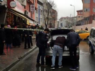 Φωτογραφία για Συναγερμός στην Κωνσταντινούπολη: Γυναίκες πυροβόλησαν κατά αστυνομικών...