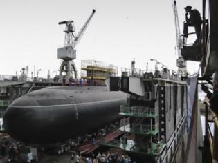 Φωτογραφία για Καθέλκυση νέου υποβρυχίου για το ρωσικό Ναυτικό
