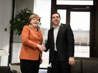 Φωτογραφία για Σε θρίλερ θα εξελιχθεί η Σύνοδος Κορυφής: Η Μέρκελ βάζει βέτο και στηρίζει την Ελλάδα! Δεν θα κλείσουν τα σύνορα..