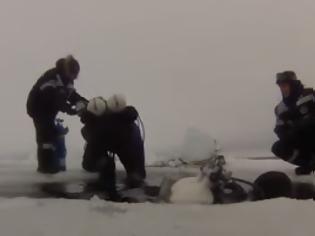 Φωτογραφία για Ρωσία: Ρεκόρ κατάδυσης κάτω από τον πάγο