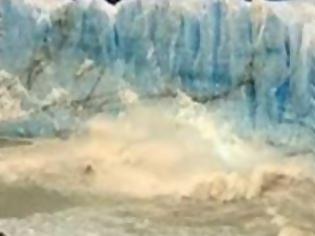 Φωτογραφία για Κατάρρευση τμήματος του παγετώνα Περίτο Μορένο στην Αργεντινή