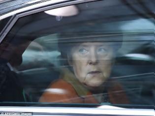 Φωτογραφία για Η Μέρκελ τιμωρείται για την φιλική προς τους πρόσφυγες πολιτική της στις εκλογές... [photos]