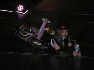 Φωτογραφία για Δείτε πώς ήταν η Madonna λίγο πριν ανέβει στη σκηνή όπου κατέρρευσε... [photos]