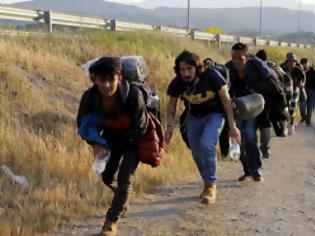 Φωτογραφία για Ομάδα προσφύγων φεύγει από την Ειδομένη και πάει να περάσει τα σύνορα με τα Σκόπια...