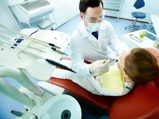 Φωτογραφία για Εκτός βασικής συνταγογράφησης οι οδοντίατροι του Δημοσίου