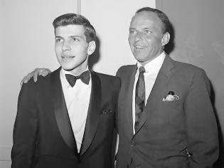 Φωτογραφία για Πέθανε ο γιος του Frank Sinatra... [photo]