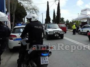 Φωτογραφία για Λαμία: Ντελιβεράς παρέσυρε και τραυμάτισε ηλικωμένο... [photos]