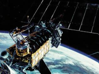 Φωτογραφία για Πανικός στις ΗΠΑ: Περιμένουν διαστημική επίθεση από την Ρωσία και την Κίνα – Η Μόσχα κάνει πλάκα με τους αμερικανικούς δορυφόρους