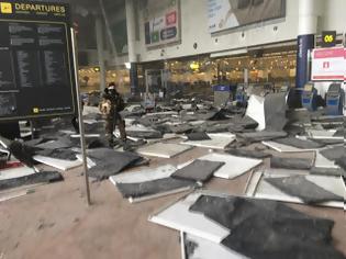 Φωτογραφία για Συγκλονιστικό βίντεο: Η στιγμή των εκρήξεων στο αεροδρόμιο των Βρυξελλών... [video]