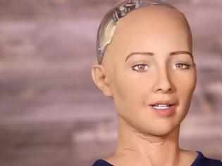 Φωτογραφία για Η νοσοκόμα του μέλλοντος θα είναι ανθρωποειδές ρομπότ - Δείτε που έφτασε η τεχνολογία (ΒΙΝΤΕΟ)