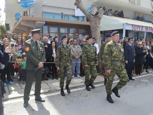 Φωτογραφία για Φωτό από τη στρατιωτική παρέλαση στην ΚΩ