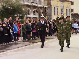 Φωτογραφία για Φωτό και βίντεο από τη στρατιωτική παρέλαση στη Λήμνο