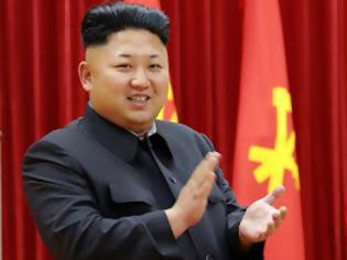 Φωτογραφία για O Kim Jong Un προκαλεί με νέο βίντεο: Η τελευταία ευκαιρία της Αμερικής... [video]