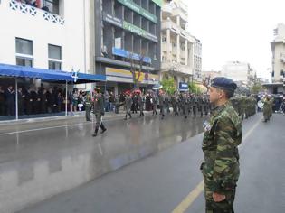 Φωτογραφία για Βίντεο από τη στρατιωτική παρέλαση στη Λάρισα