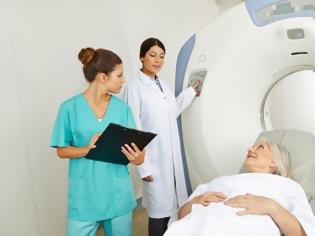 Φωτογραφία για Έρχονται προσλήψεις ακτινοθεραπευτών στο ΕΣΥ - «Ένεση» τις χαρακτηρίζει ο υπ. Υγείας