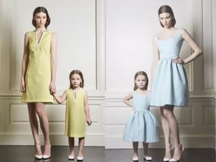 Φωτογραφία για Μαμάδες που φοράνε ασορτί ρούχα με τις μικρές τους κορούλες!