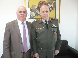 Φωτογραφία για Συνάντηση του Διοικητή της Σχολής Πεζικού με τον Δήμαρχο Χαλκίδας