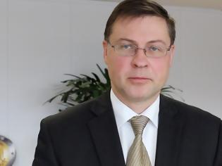 Φωτογραφία για V. DOMBROVSKIS: Η ΑΥΞΗΣΗ ΦΟΡΩΝ ΑΝΤΙ ΠΕΡΙΚΟΠΗΣ ΔΑΠΑΝΩΝ ΒΑΘΑΙΝΕΙ ΤΗΝ ΥΦΕΣΗ