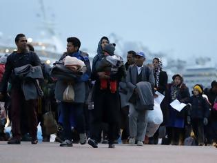 Φωτογραφία για Έρχονται 400 προσλήψεις διαμεσολαβητών για τους πρόσφυγες