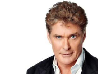 Φωτογραφία για Τι αυτοκίνητο αγόρασε ο David Hasselhoff;