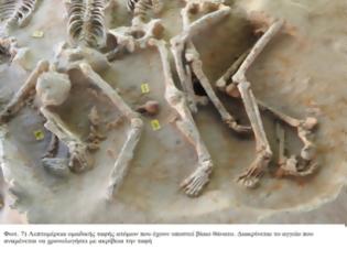 Φωτογραφία για ΣΠΟΥΔΑΙΑ αρχαιολογική ανακάλυψη: Αποκαλύφθηκε ομαδική ταφή 80 δεσμωτών