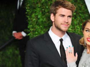 Φωτογραφία για Είναι επίσημο: O Liam Hemsworth θα παντρευτεί με τη Miley Cyrus... [photos]