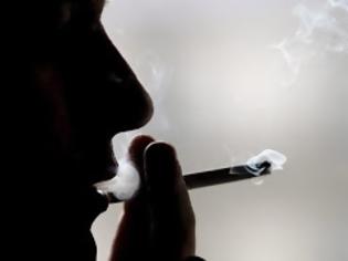 Φωτογραφία για Έρευνα: Γιατί ένας καπνιστής έχει λιγότερες πιθανότητες να πάρει μια δουλειά από ένα μη καπνιστή;