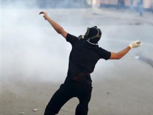 Φωτογραφία για Μπαχρέιν: Ένας αστυνομικός νεκρός από επίθεση με μολότοφ