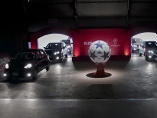 Φωτογραφία για Ποδοσφαιρικό ματς με μοντέλα της Nissan! (ΒΙΝΤΕΟ)