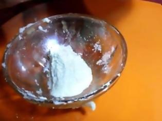 Φωτογραφία για Δείτε ένα απίστευτο ΚΟΛΠΟ για να απαλλαγείτε από τις κατσαρίδες μια και καλή! [video]