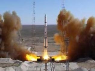 Φωτογραφία για Ρωσία: Καρέ - καρέ η εκτόξευση νέου πυραύλου-φορέα Soyuz [video]