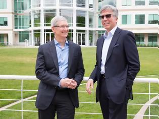 Φωτογραφία για Η Apple ανακοίνωσε συνεργασία με την SAP
