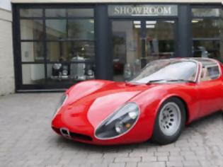 Φωτογραφία για Αυτή η «μαϊμού» Alfa Romeo Tipo 33 Stradale είναι ένα έργο τέχνης